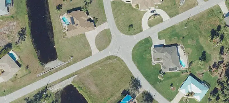 Land