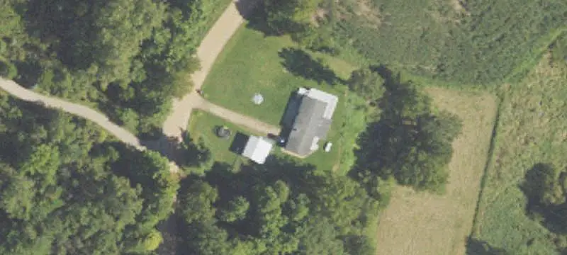 Aviation Property with Pole Building