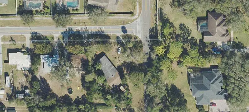 Automotive Condominium Unit