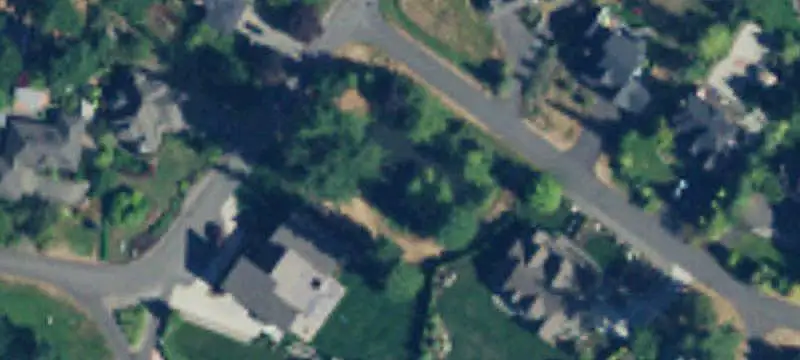 Updated 4-Unit Apartment Building