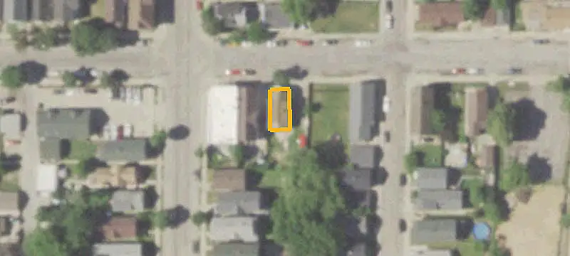 Remodeled Duplex with Side Driveway