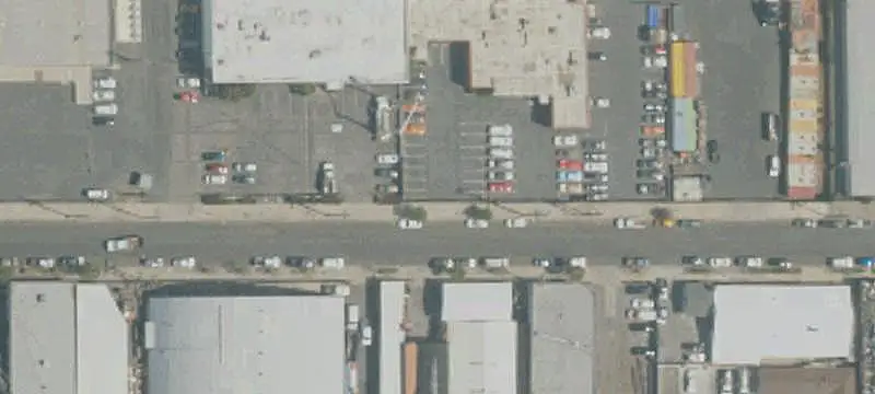 Large Warehouse with Fenced Yards