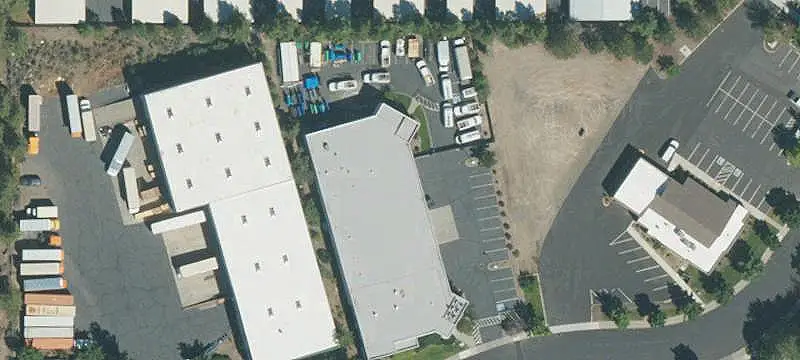 Two-Suite Flex Building
