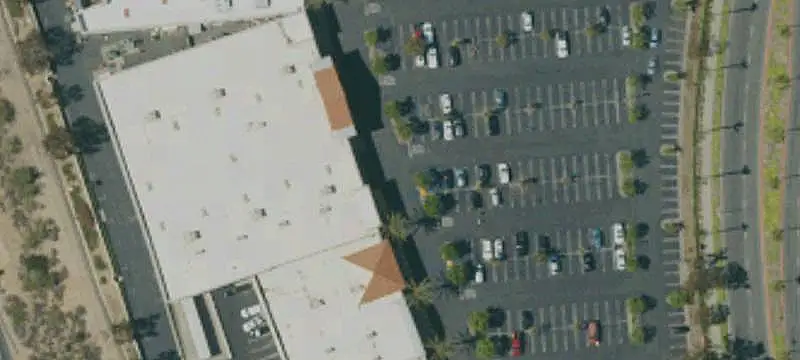 Four-Tenant Shopping Center