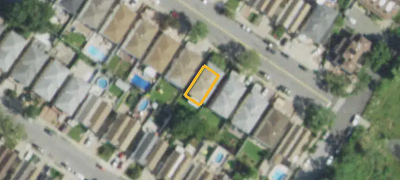 Spacious Duplex with Finished Basement