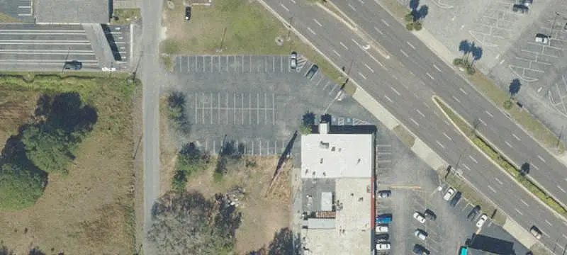 Dual-Tenant Retail Space