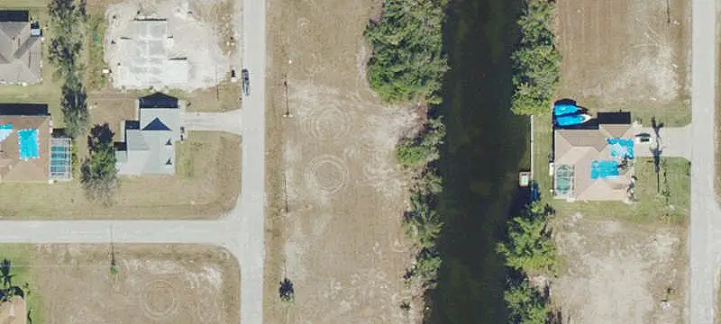 Land