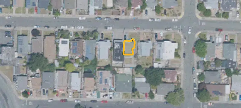 3-Unit Triplex with Tandem Parking