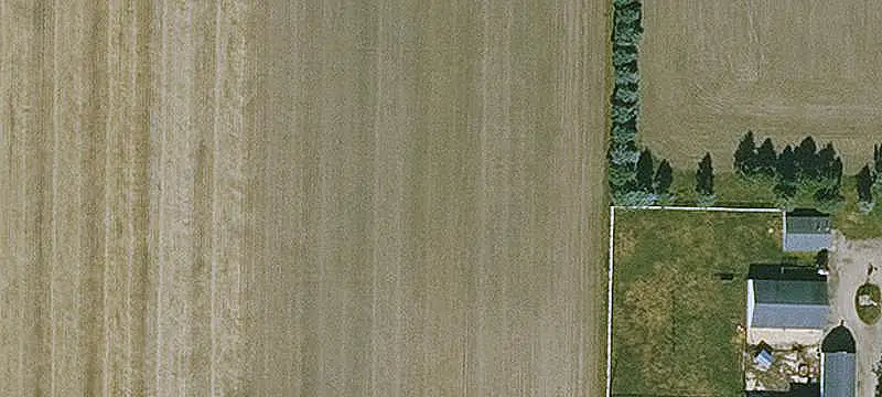 In-Town Farm With Residence