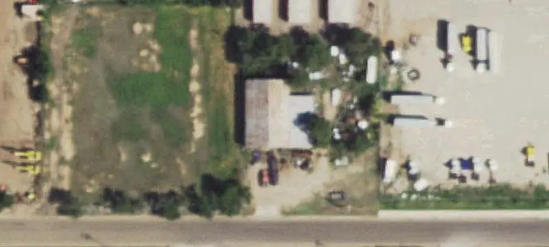 Flex Space with Yard Area