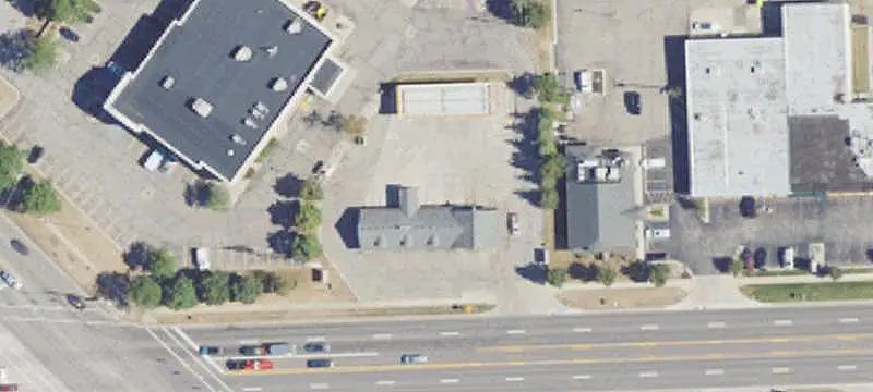 Four-Unit Shopping Center with Basements