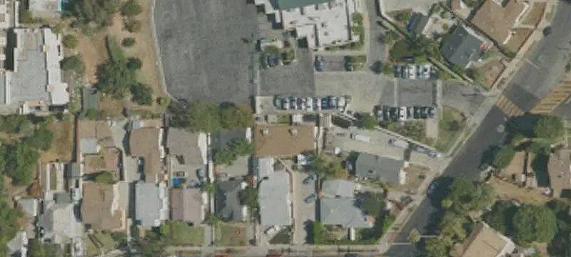 Renovated Duplex with Separate Utilities