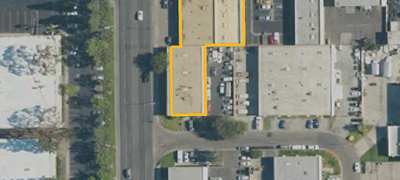 Freestanding Warehouse with Fenced Yard
