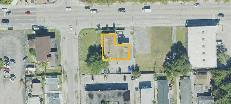 10-Unit Multifamily Apartment Building