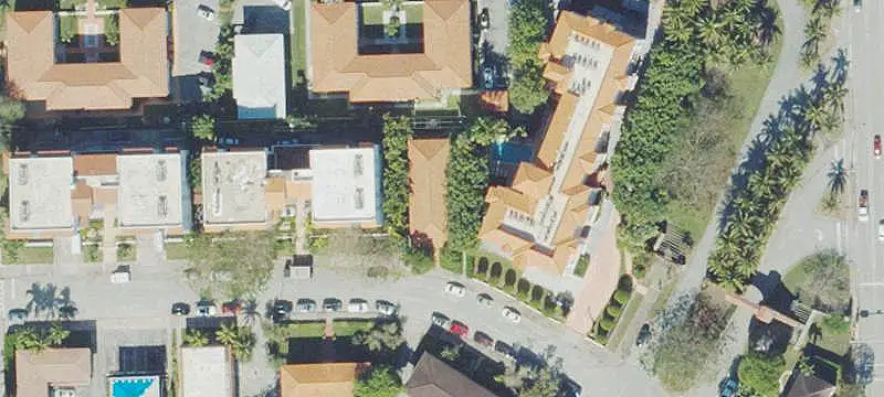 Freestanding Four-Unit Quadplex