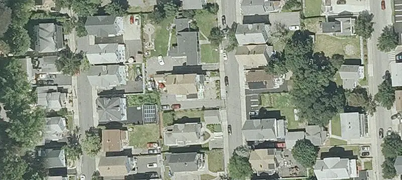 Updated Quadplex with Parking