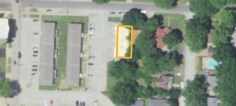 6-Unit Apartment Building with Expansion Lot