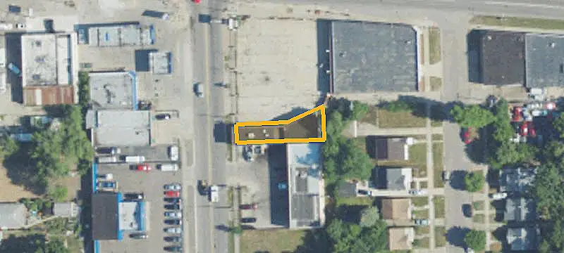 2-Unit Duplex on Corner Lot