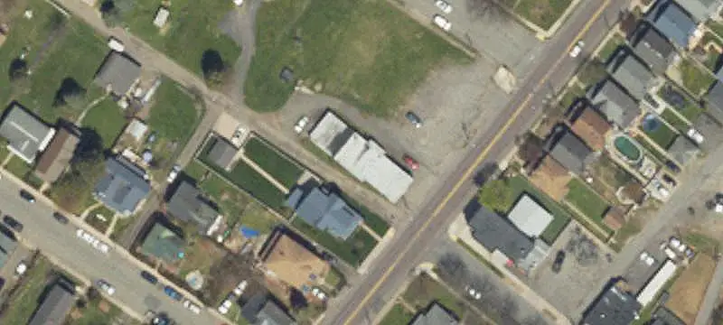 Four-Bay Auto Shop
