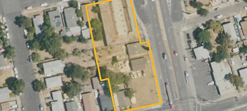 Commercial Land with Office