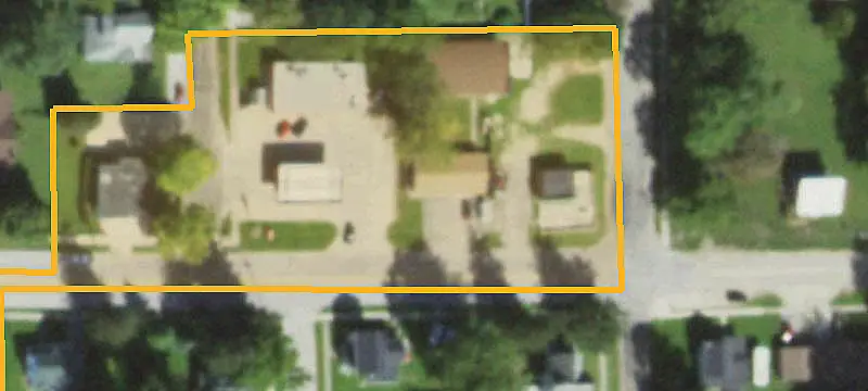 Standalone Mixed-Use Building