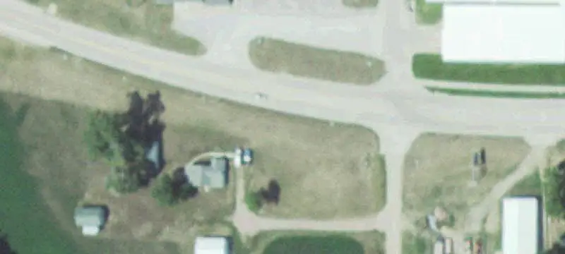 Riverfront Hunting Land with Lodge