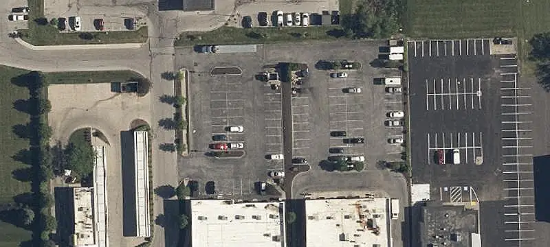 Multi-Tenant Shopping Center