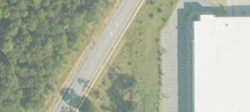 Front-Load Warehouse Space