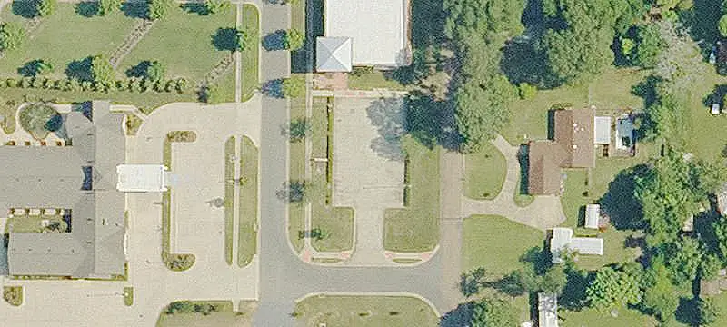 Single-Tenant Government Office Building