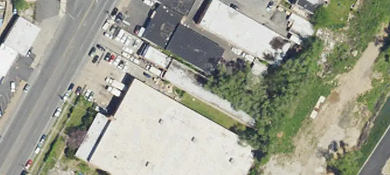 Open-Plan Storefront Property