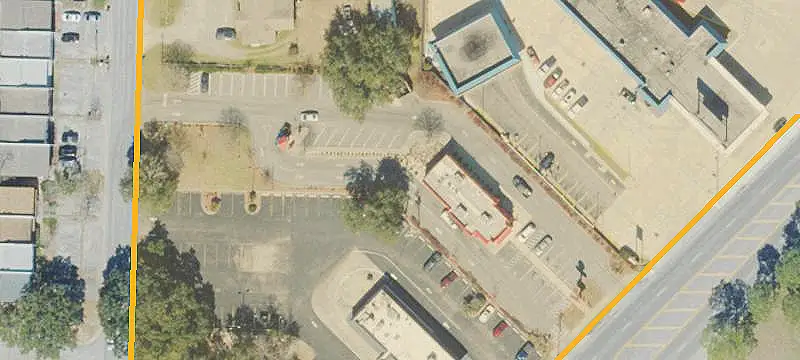 Freestanding Drive-Through Restaurant