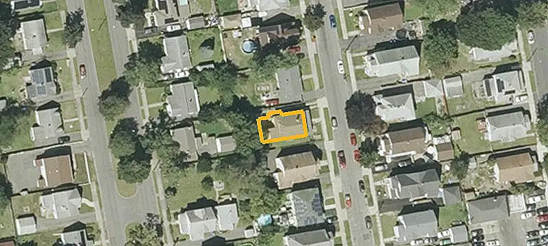 Six-Bedroom Three-Story Duplex