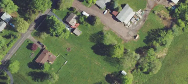 Mixed-Use Property With Pole Barns