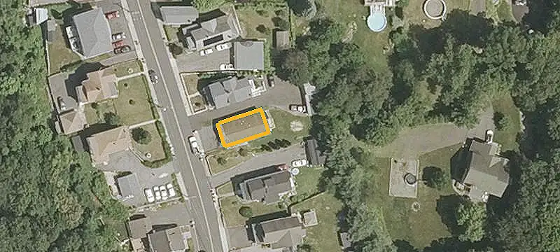Raised-Ranch Duplex with Garage