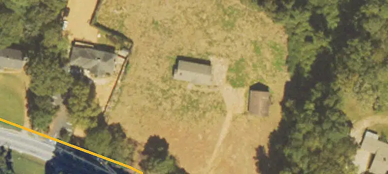 Commercial Land with Existing Structure