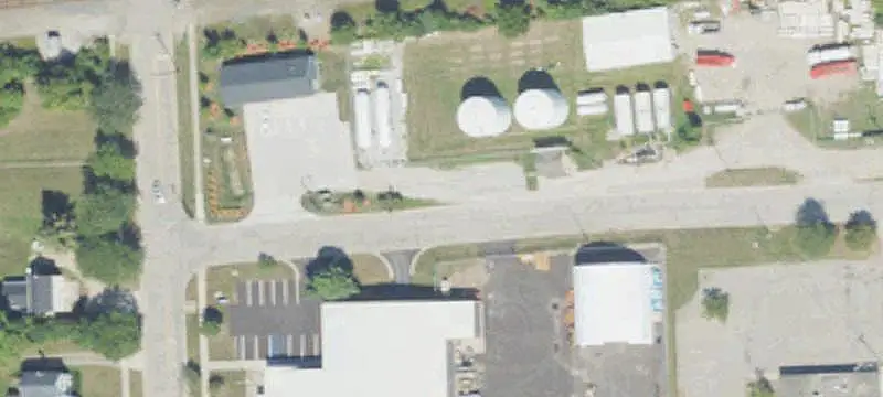 Warehouse Building with Truck Well