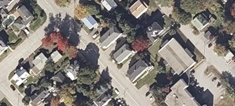 Three-Unit Triplex with Vacant Unit
