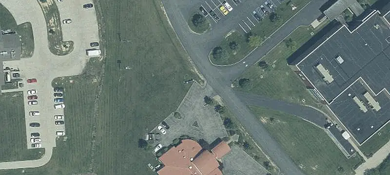 Medical Office Building on Acreage