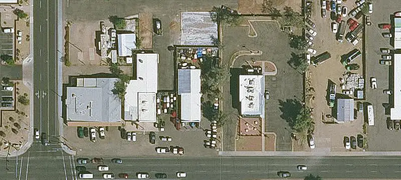 Flex Space with Fenced Yard