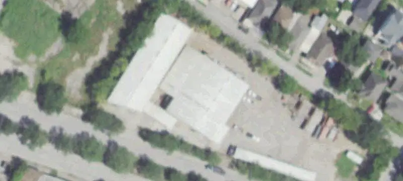 Industrial Warehouse with Grade-Level Doors