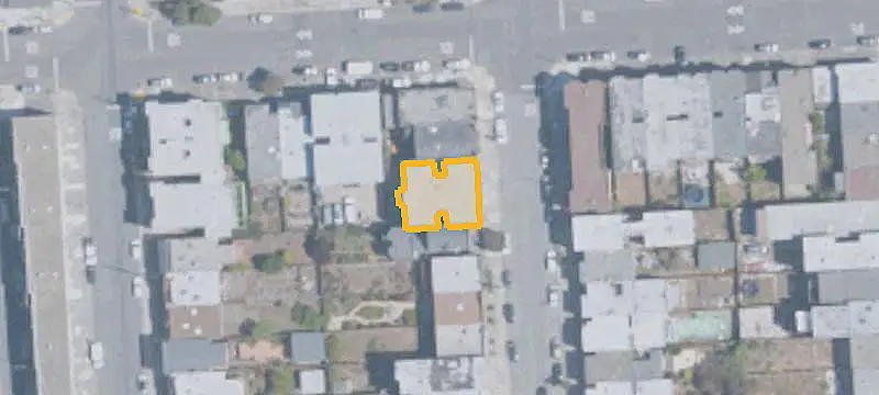 8-Unit Apartment Building
