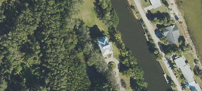 Renovated Riverfront Apartment Building