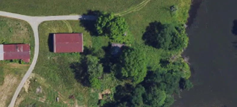 107-Acre Farm With Pasture