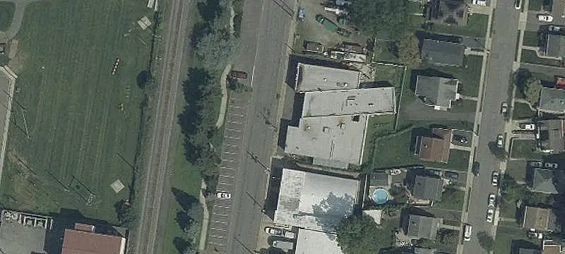 Freestanding Industrial Flex Building