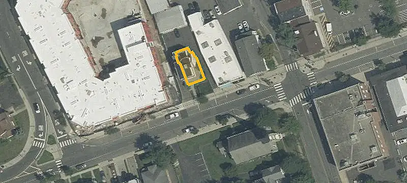 Freestanding Mixed-Use Building
