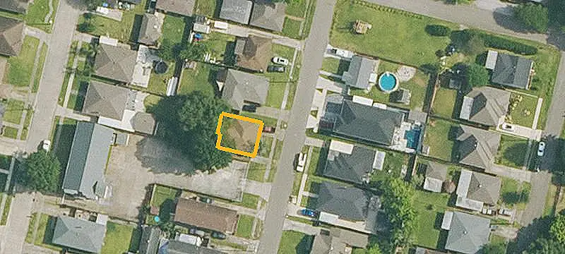 Updated Duplex with Separate Driveways