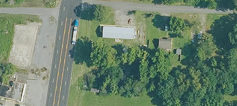 Modern Flex Building with Shop