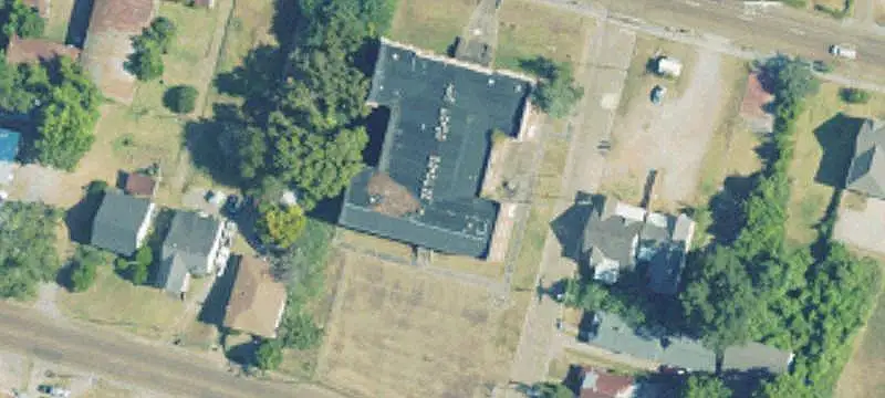 32-Unit Apartment Building