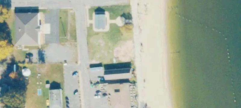 Waterfront Mixed-Use Commercial Space