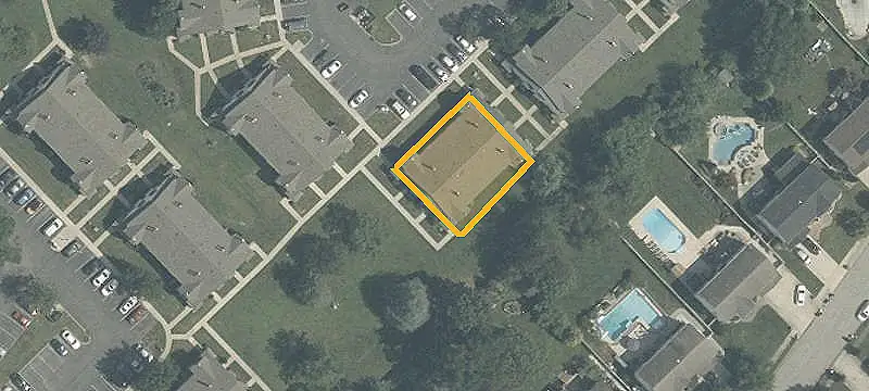 Updated End-Unit Residential Income Property